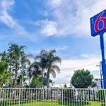 Motel 6 Garden Grove